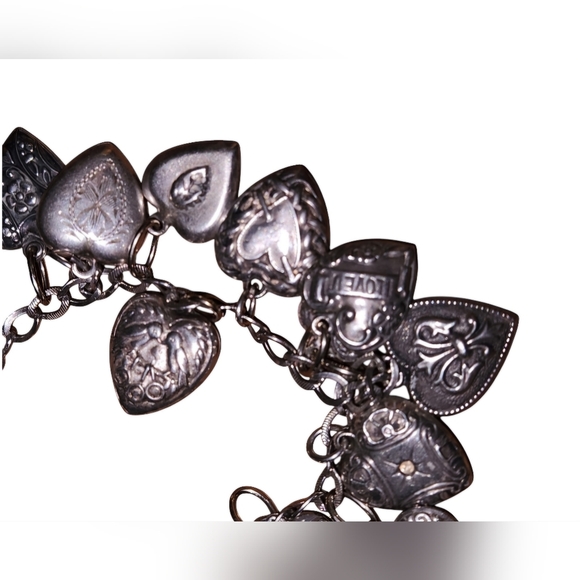 SOLD🔥💕Antique Victorian Sterling Silver 16 Puffy Heart Charm Bracelet Enamel - Picture 9 of 17